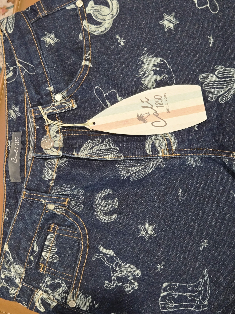 Cali1850 NWT Western Print Straight Leg Jeans | Cowboy Boots Cactus Rodeo | 7/28 - Picture 3 of 10
